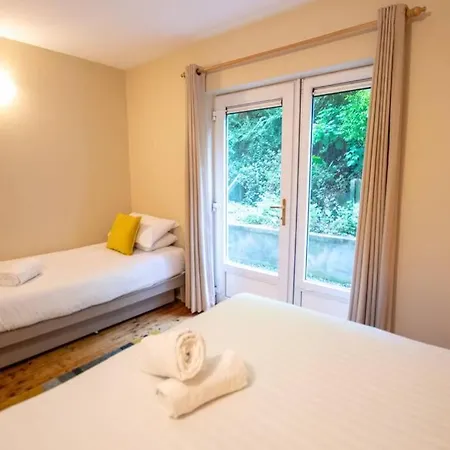 דירה The Killary At The Harbour Mills By Shortstays ווסטפורט